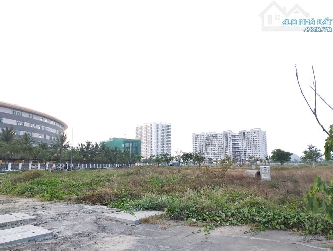 LÔ ĐẤT 2 MT VÀNG VÕ NGUYÊN GIÁP - VÕ VĂN KIỆT - DT KHỦNG 2800M2 - KINH DOANH SIÊU ĐỈNH - 1