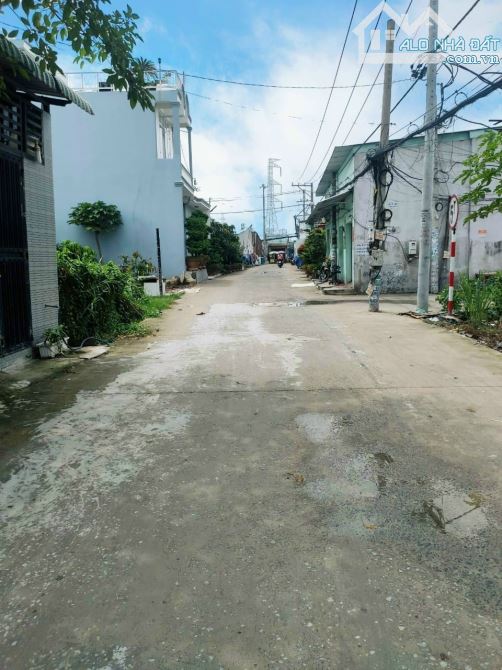 Bán ngộp lô thổ cư 1 xẹc Nguyễn Cửu Phú 80m2 giá 1 tỷ 56 SHR đường ô tô tới đất - 1