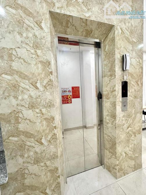 Cần bán nhà mới thang máy ôtô đỗ cửa ngõ thông ra hồ Tây  phố Lạc Long Quân - 2