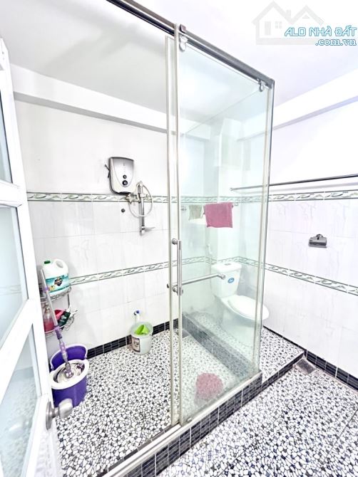 6 X 13M - HẺM 8M THÔNG KINH DOANH ĐA NGÀNH - BÙI VĂN NGỮ - SÁT NGÃ 4 ĐÔNG QUANG - 3 TẦNG - 9