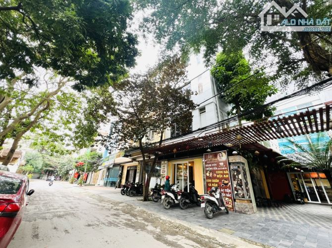 Bán biệt thự, nhà phố kinh doanh Phường Trường Thi