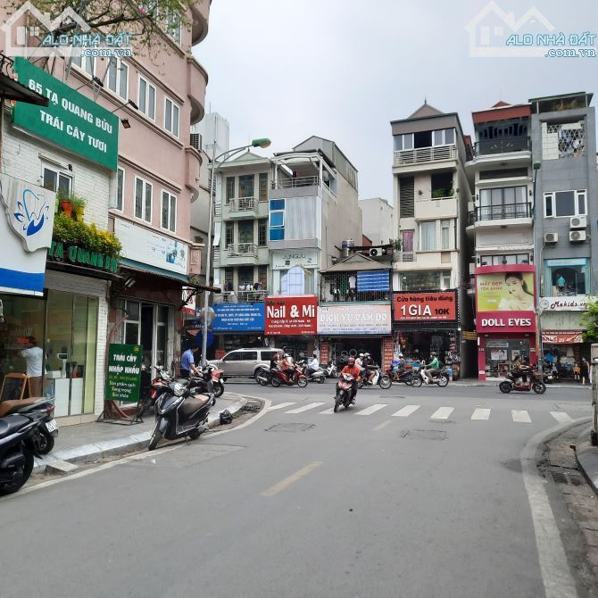 Bán Nhà Mặt Phố Tạ Quang Bửu - Hai Bà Trưng - Lô Góc. DT 75m2 x 1 tầng. MT 4,2m