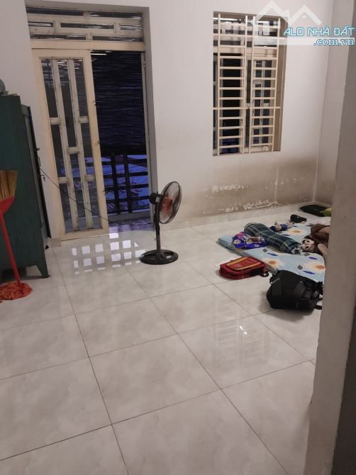 Bán nhà khủng 7*14m lầu trệt 3 pn. Hxh Tân Hiệp 4 Hocmon - 2