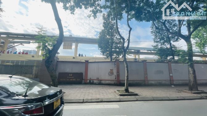bán Biệt Thự hồ Văn Quán-KĐT Văn Quán,Hà Đông. DT 212m2. KD cực tốt.Ở cực Sướng.Giá 79tỷ6 - 10