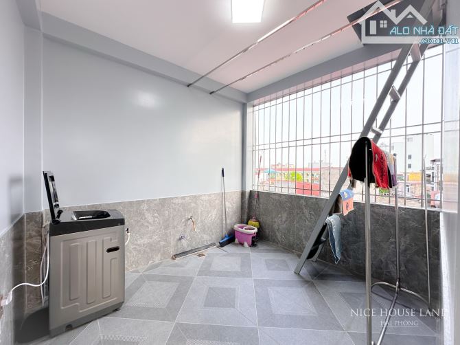 Bán căn nhà 75m2* 4 tầng cầu thang máy dân xây ngõ ô tô đường Trần Nguyên Hãn - 6