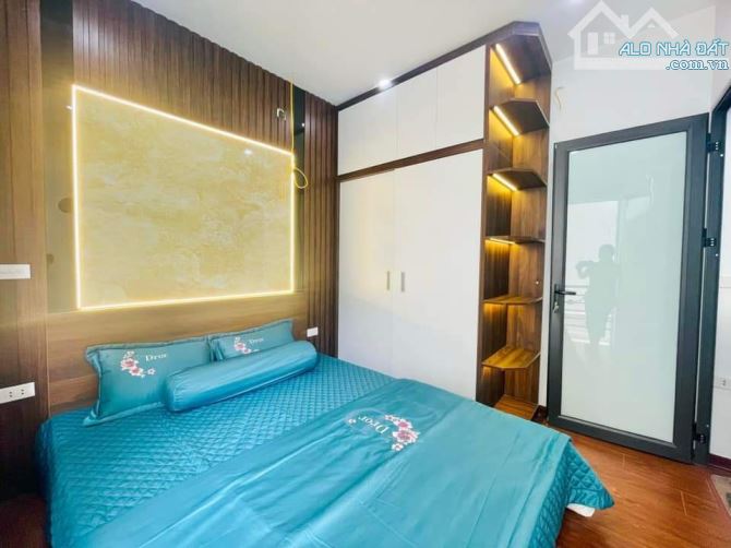 Bán nhanh nhà đầm trấu 70  m2 - 5T -13,5 tỷ - Hai Bà Trưng mặt phố ô tô tránh kinh doanh - 4