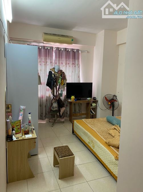 Cho thuê chung cư 96 Định Công, 2pn rộng full đồ giá rẻ chỉ 11tr - 2