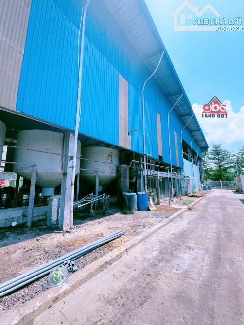 Chuyển nhượng nhà xưởng Sinh Học 1Ha4 (14000m2) KCN Dầu Giây Thống Nhất Tỉnh Đồng Nai . - 2