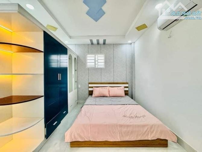 GẤP] BÁN NHANH NHÀ GẦN CHỢ THẠCH ĐÀ, Ô TÔ ĐẬU CỬA 180m2 SD - 5 TẦNG, Full nội thất hơn 6ty - 2