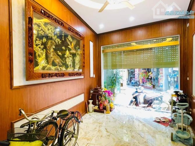 BÁN GẤP NHÀ MẶT PHỐ MINH KHAI HAI BÀ TRƯNG 75 M2-7 T- 30 TỶ - 3