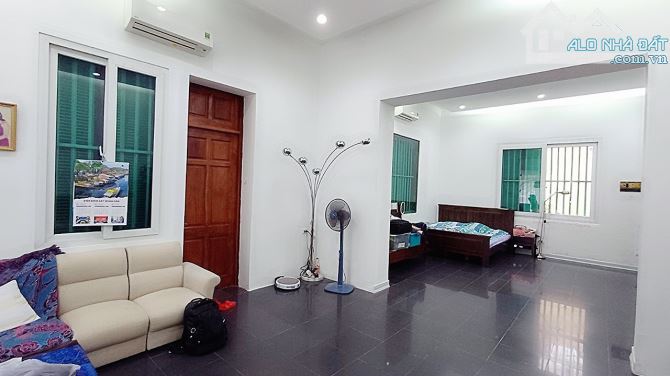 BÁN NHÀ MẶT PHỐ HỒ XUÂN HƯƠNG, HAI BÀ TRƯNG 136M, 3 TẦNG , 30 TỶ