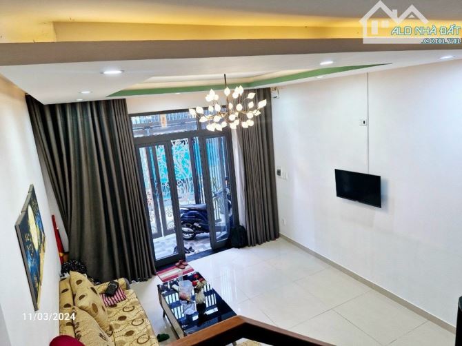 NHÀ ĐẸP 3 TẦNG - ÔNG ÍCH KHIÊM - 55M2 - HẢI CHÂU - KIỆT Ô TÔ - GẦN BIỂN - FULL NỘI THẤT