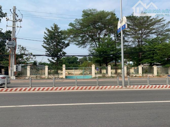 Bán đất mặt tiền đường Nguyễn Thông phường Phú Hài TP Phan Thiết DT 1200m2 giá 26 tỷ - 1