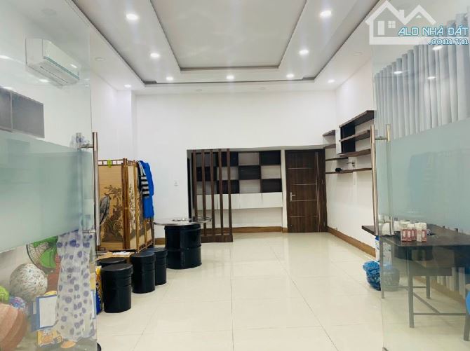 LÔ GÓC MẶT TIỀN CHÍNH HỮU - SƠN TRÀ 3 TẦNG 100M2 NGANG 5M- KINH DOANH VIP - 2