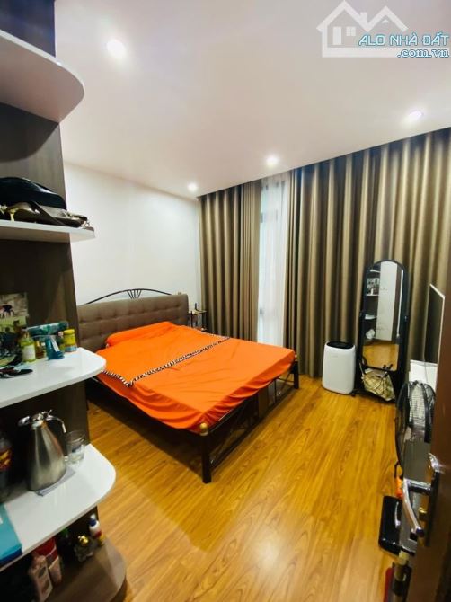 BÁN NHÀ PHÂN LÔ Ô TÔ TRÁNH KD –VP ĐỈNH – KHU VIP NHẤT CẦU GIẤY 90M 4T MT5.9M 26.3 TỶ CTL - 2
