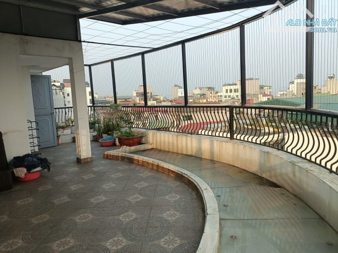 Bán nhà Võng Thị 7 tầng  52 m 11.5tỷ  view hồ thang máy, lô góc 2 thoáng, ô tô 4 chỗ đỗ - 2