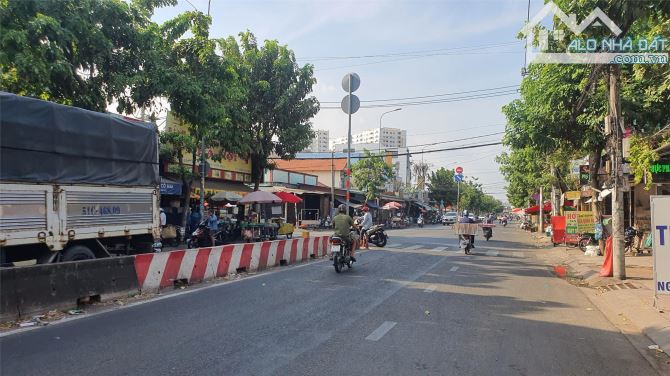 Bán nhà mặt tiền Nguyễn Thị Sóc, Bà Điểm Hóc Môn; 8x36 - 3
