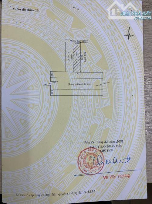 Bán lô đất ngay chợ Cẩm Lệ MT: Hoàng Xuân Hãn 8.9 tỷ 5x20=100m Hướng Nam