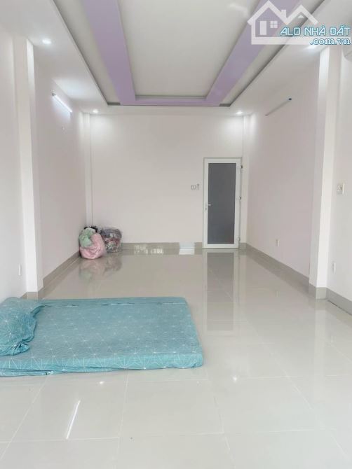 Nhà 136m2 SHR cần bán, tại Đ, Tân Xuân 6, Hóc Môn, 720tr Còn Bớt Lộc - 1