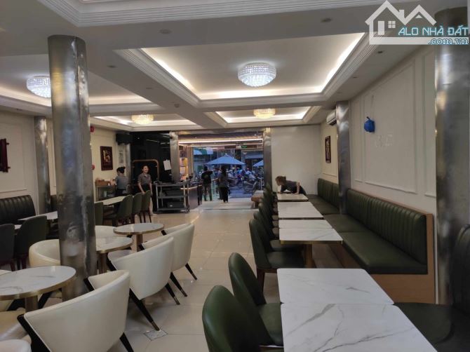 MẶT TIỀN BÌNH THẠNH - NỞ HẬU 11M - THÍCH HỢP KD F&B, VĂN PHÒNG - GIÁP Q.1 - DT 600m2 - 1