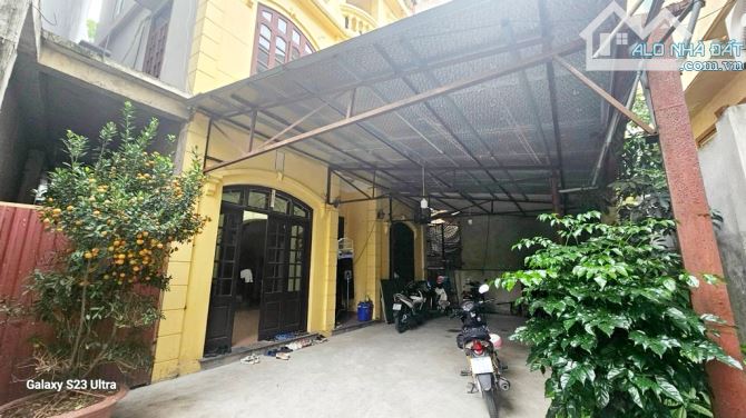 Bán đất tặng nhà 3 tầng - hàng xóm Ngoại Giao Đoàn - 170m - ô tô 7 chỗ vào nhà