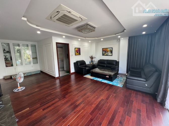Nhà 7 tầng mặt tiền đường Quang Trung trung tâm thành phố - 1