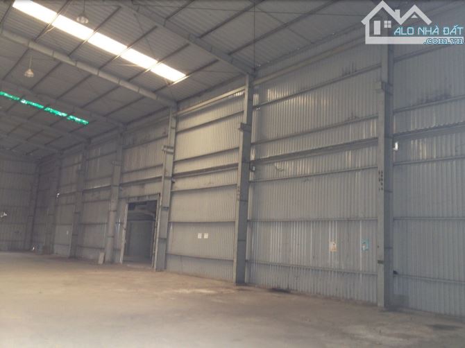 CHO THUÊ KHO XƯỞNG NGUYỄN HỮU TRÍ BÌNH CHÁNH,DT: 2.400M2,GIÁ: 120TR/TH - 1