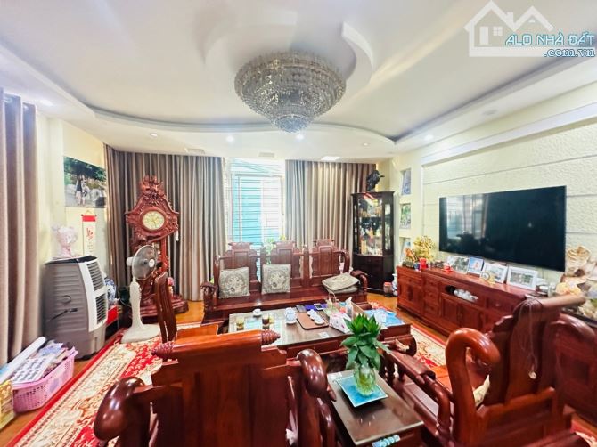 Vũ Tông Phan, Gara ô tô, Kinh Doanh, Lô Góc 3 Mặt Thoáng, 60m², 5 tầng, Chỉ 18 tỷ - 1