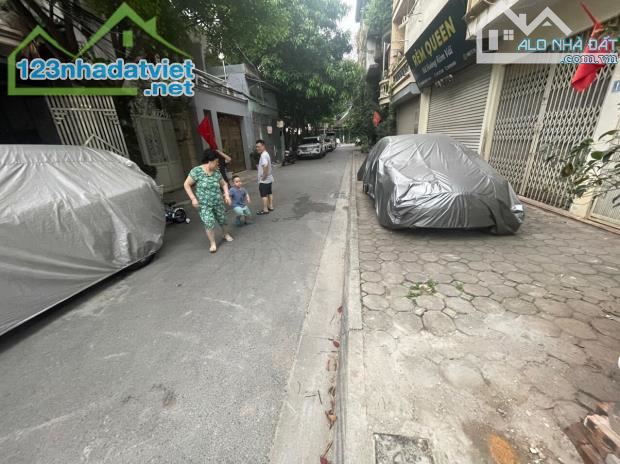 Bán nhà Gia Thụy Long Biên, 56 X 5 tầng, đường 2 ô tô tránh, kinh doanh tốt, vỉa hè rộng - 2