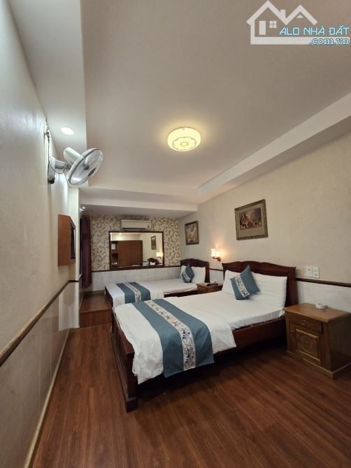 Bán nhà Nghỉ khu Tên Lửa, 138m2 ( 6 x 23 ) 7 Tầng Thang máy, Doanh thu 300tr/ tháng - 6