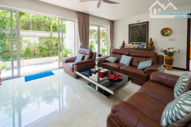 Biệt Thự View  Núi  sát Biển MT  Lê Văn Lương, Sơn Trà, DT 665 m2, giá chỉ 55 tỷ - 3
