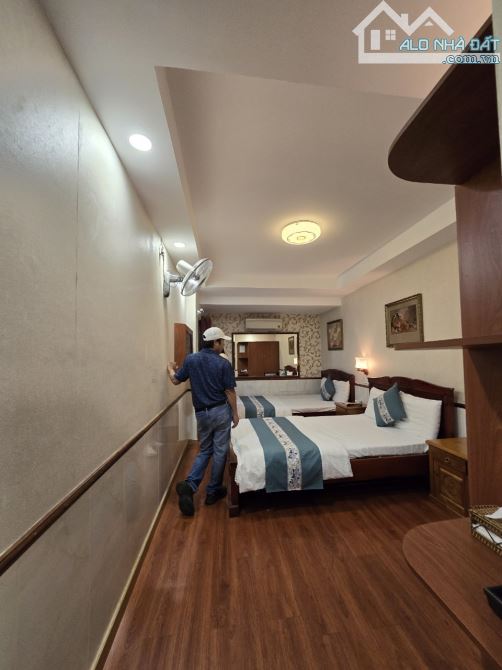 Bán nhà Nghỉ khu Tên Lửa, 138m2 ( 6 x 23 ) 7 Tầng Thang máy, Doanh thu 300tr/ tháng - 7