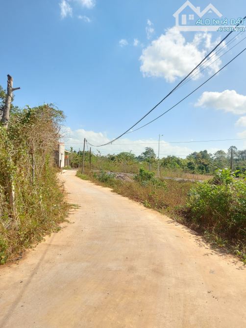 CẮT LỖ BÁN GẤP LÔ ĐẤT 778M2 ĐƯỜNG THÔN KIM GIAO ( 56B ) GIÁ 2TỶ - 1