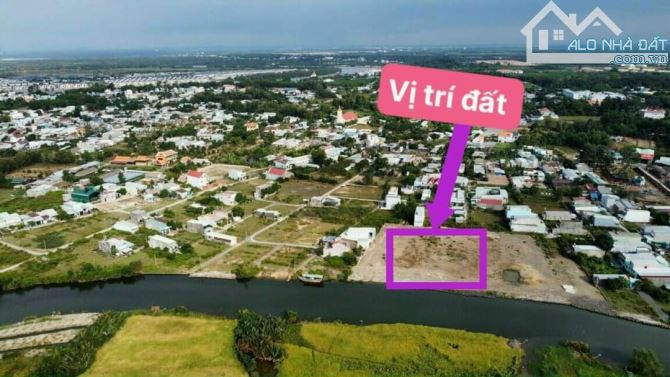 ĐẤT MẶT SÔNG ĐƯỜNG Ô TÔ 16,5 X 79 CÓ SĂN 120 THỔ GIÁ 6TR/M2 - 1