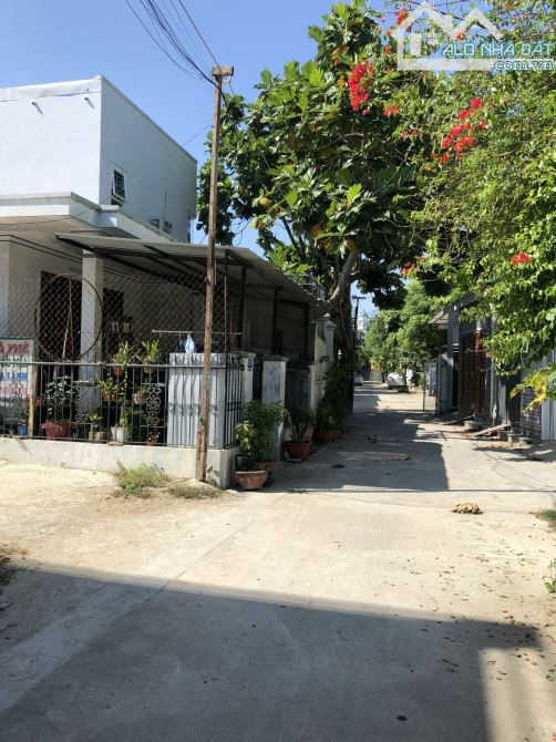 Cần bán lô đất khu vực đường Phú Xương -  Vĩnh Hải TP Nha Trang