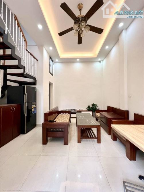 CẦN BÁN GẤP NHÀ MẶT PHỐ VỆ HỒ TÂY HỒ 39 TỶ 150m2 MT 7m  VIEW HỒ TÂY  VỈA HÈ  Ô TÔ TRÁNH  K