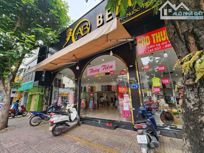 NGUYỄN TRÃI P3 Q5 (7 X 22,1M) 3 LẦU 150M2 GIÁ CHỈ 28 TỶ