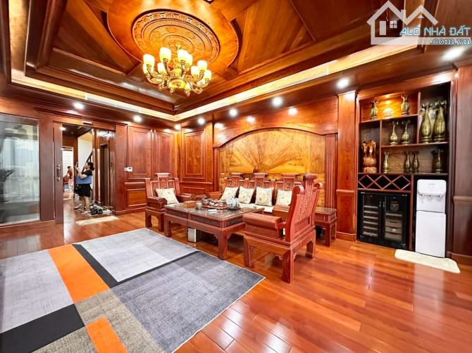 Bán nhà Biệt thự lô góc, 2 mặt đường ô tô tránh Lưu Hữu Phước, Từ Liêm 210m 4 tầng 54 tỷ