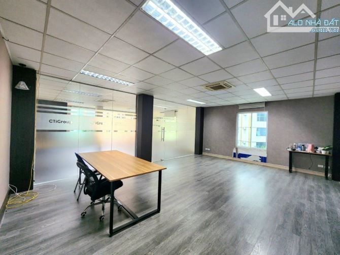 Cho thuê văn phòng tại Hoàng Hoa Thám 70m2 trong tòa nhà chuyên nghiệp giá rẻ nhất quận - 1