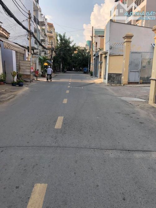 Bán đất hẻm xe hơi, 110/ Bà Hom, P.13, Q.6, DT 4 x 17m, giá 7.2 tỷ. (Tín Hưng) - 2