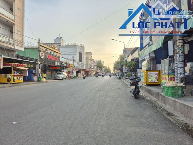 Bán quán ăn KDC Phú Thịnh, TP Biên Hòa, Đồng Nai giá tốt 13,5 tỷ 190m2 - 3