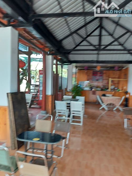 Bán đất đang xây quán cafe tại Hoà Phong