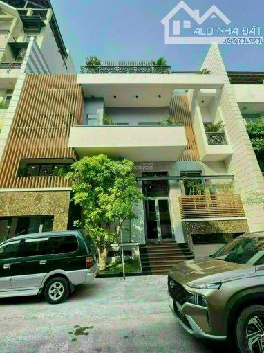 Bán villas ngayPhổ Quang - CV Gia Định P9, Phú Nhuận. DT 6.5x20m, 4 tầng giá 29 tỷ TL