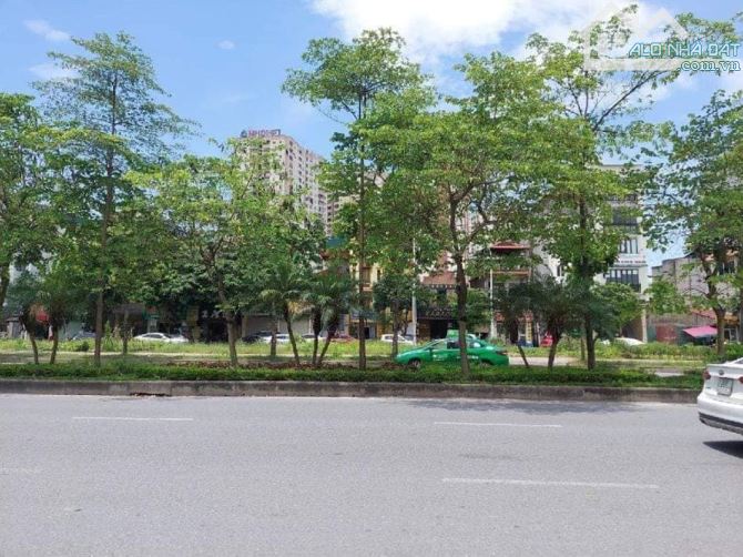 BÁN GẤP ĐẤT MẶT PHỐ CỔ LINH – LONG BIÊN, 73M, MT 7M, 2 MẶT ĐƯỜNG,VỈA HÈ RỘNG, XÂY TÒA VP.