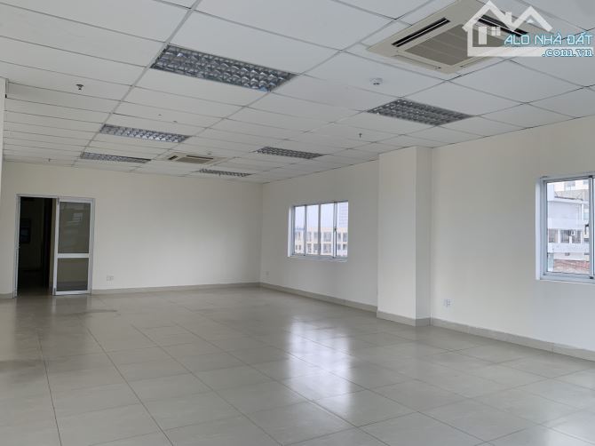 Cho thuê văn phòng đường Quang Trung, 75 m2. LH: OFFICE DANANG - 1