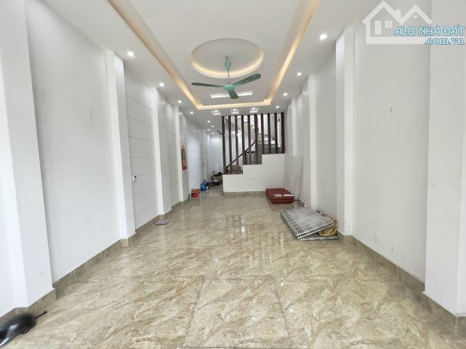 Bán căn MP Nguyễn Thanh Bình, lô góc, dt 60m2, 3t, mt 4m. Giá 15 tỷ. - 3