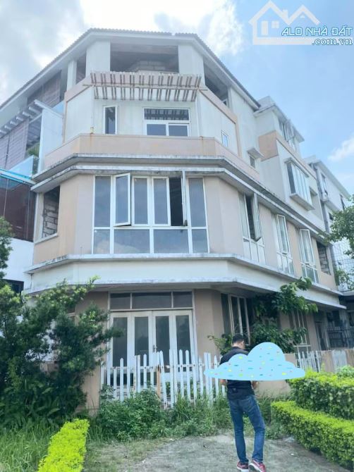 Bán Biệt Thự lô góc KĐT Viglacera Xuân Phương kinh doanh diện tích 135m2, mt 20m, giá tốt - 5