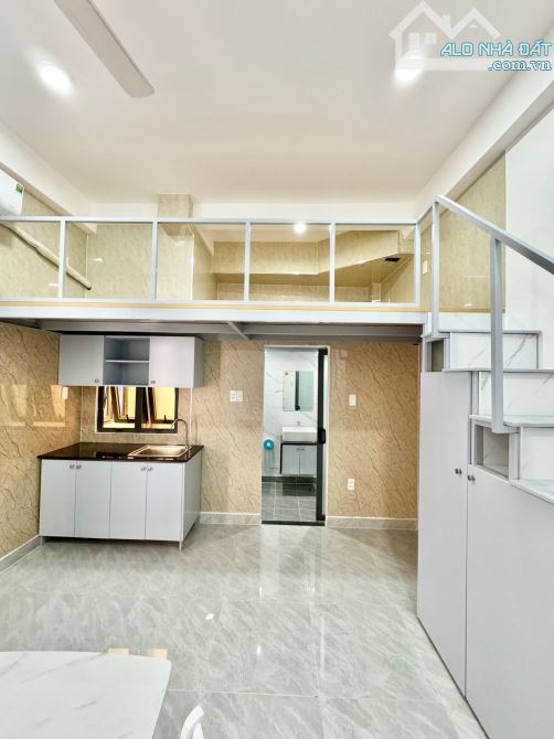 Phòng Duplex Ban Công Full Nội Thất- Gần Sân Bay- Nguyễn Văn Công - 5
