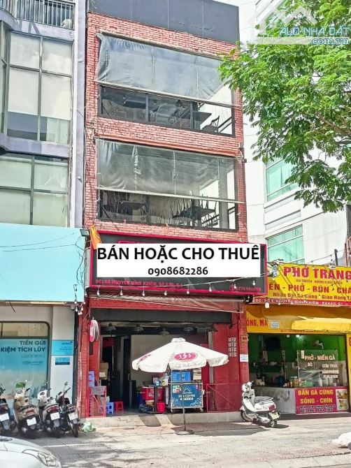 Siêu hot! bán nhà mặt tiền Trần Minh Quyền Q10-DT 5x13m 3 lầu có HĐT 45tr/th chỉ 19 tỷ TL