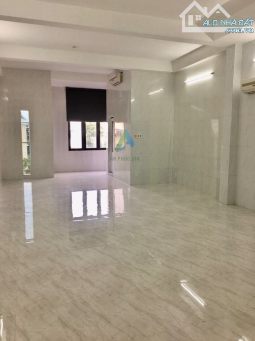 CHO THUÊ VĂN PHÒNG ĐƯỜNG ĐIỆN BIÊN PHỦ, 100 M2, 10 TRIỆU